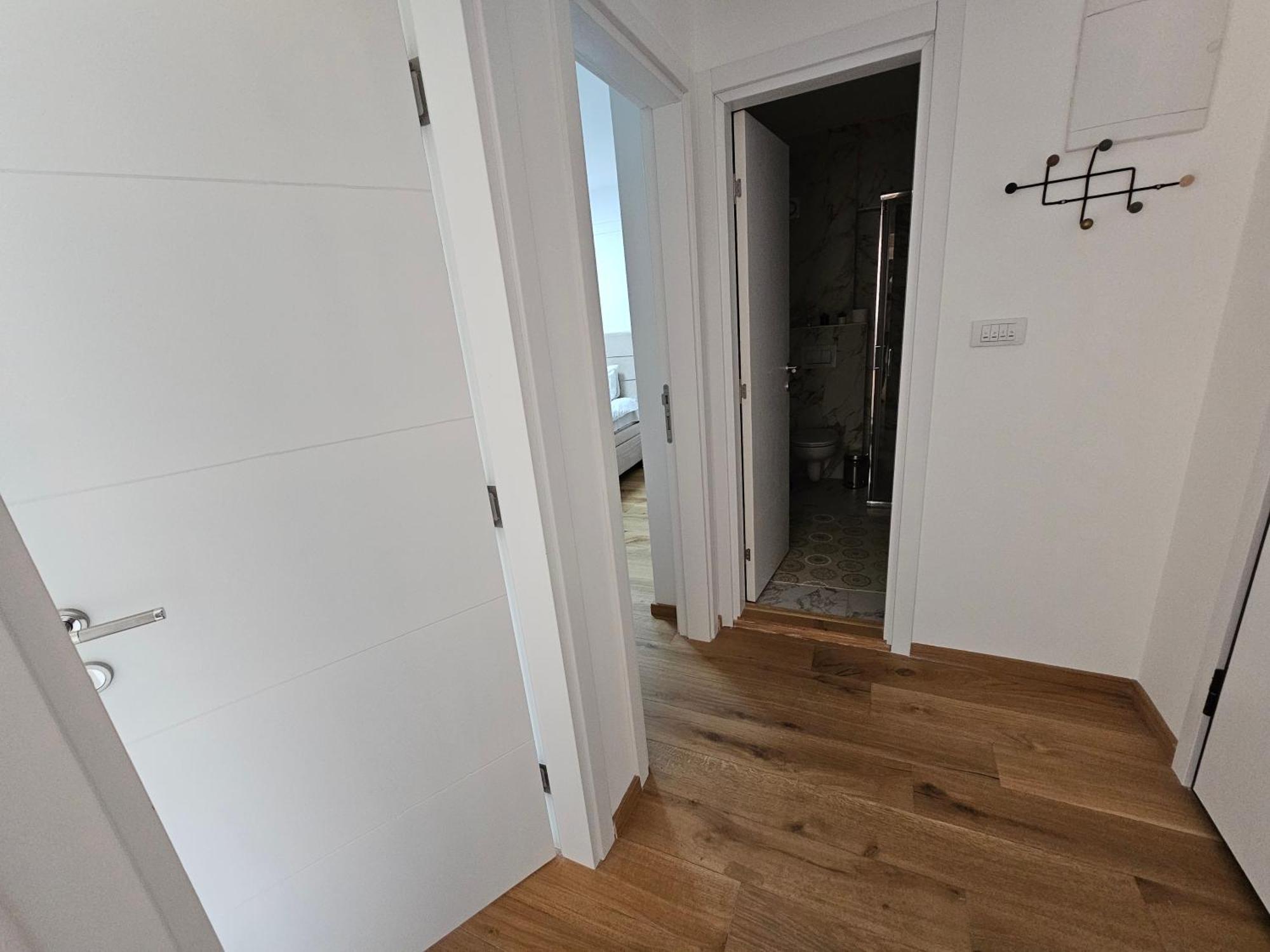 Apartment Premium Eleni Rooms,oaza Mira I Tisine U Centru Vrnjacke Banje *